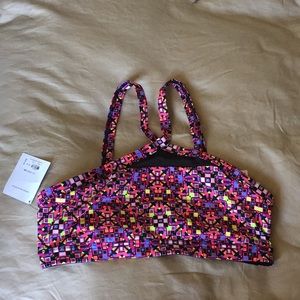NWT Victoria’s Secret VS Sport Sports Bra
